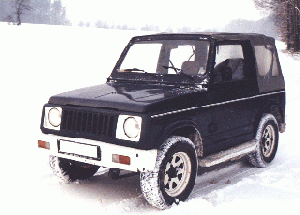 Suzuki SJ410 im Schnee